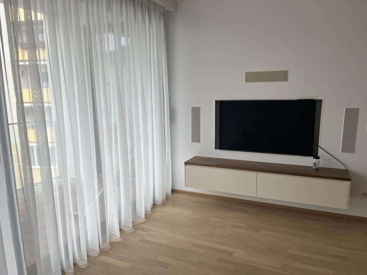 Luxusappartement Mit Garage Im Zentrum วีเนอร์นอยชตัดท์ ภายนอก รูปภาพ